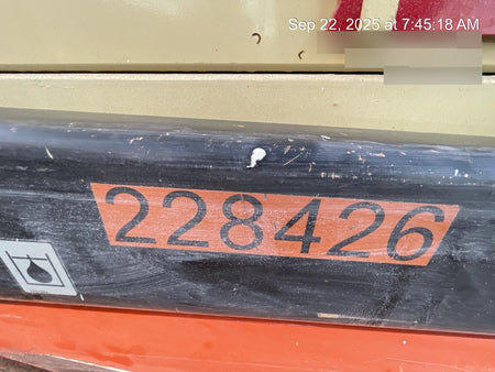 2022 JLG ES1932