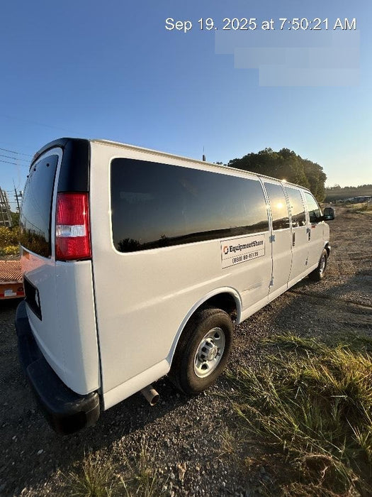 2023 CHEVROLET Express Van - Rental