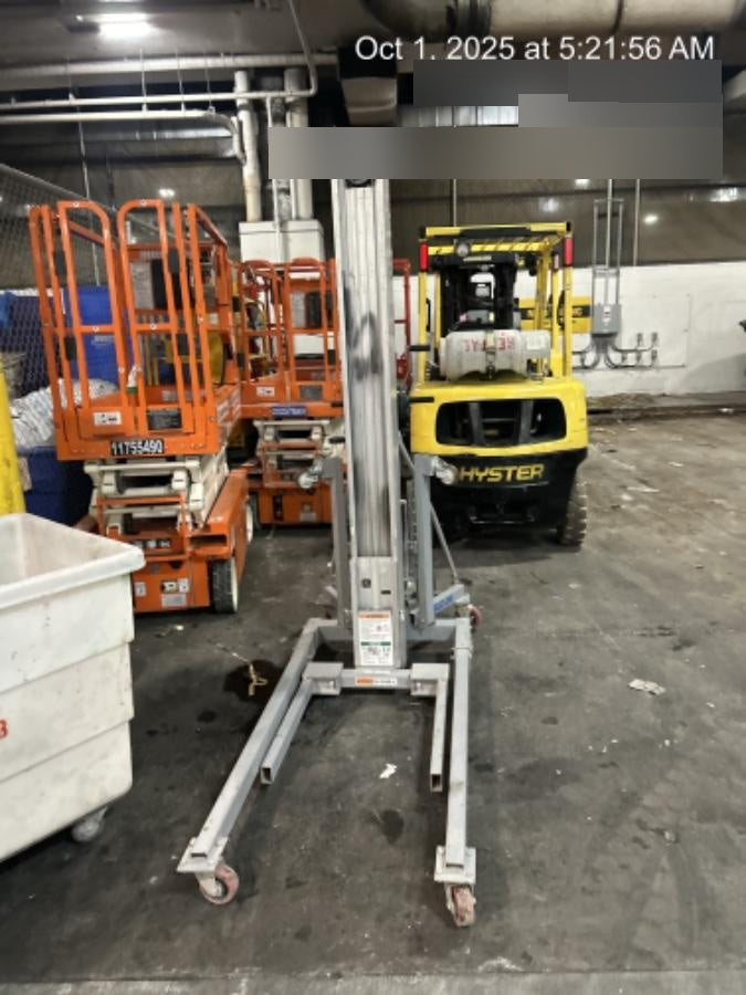 2020 GENIE SLC-24