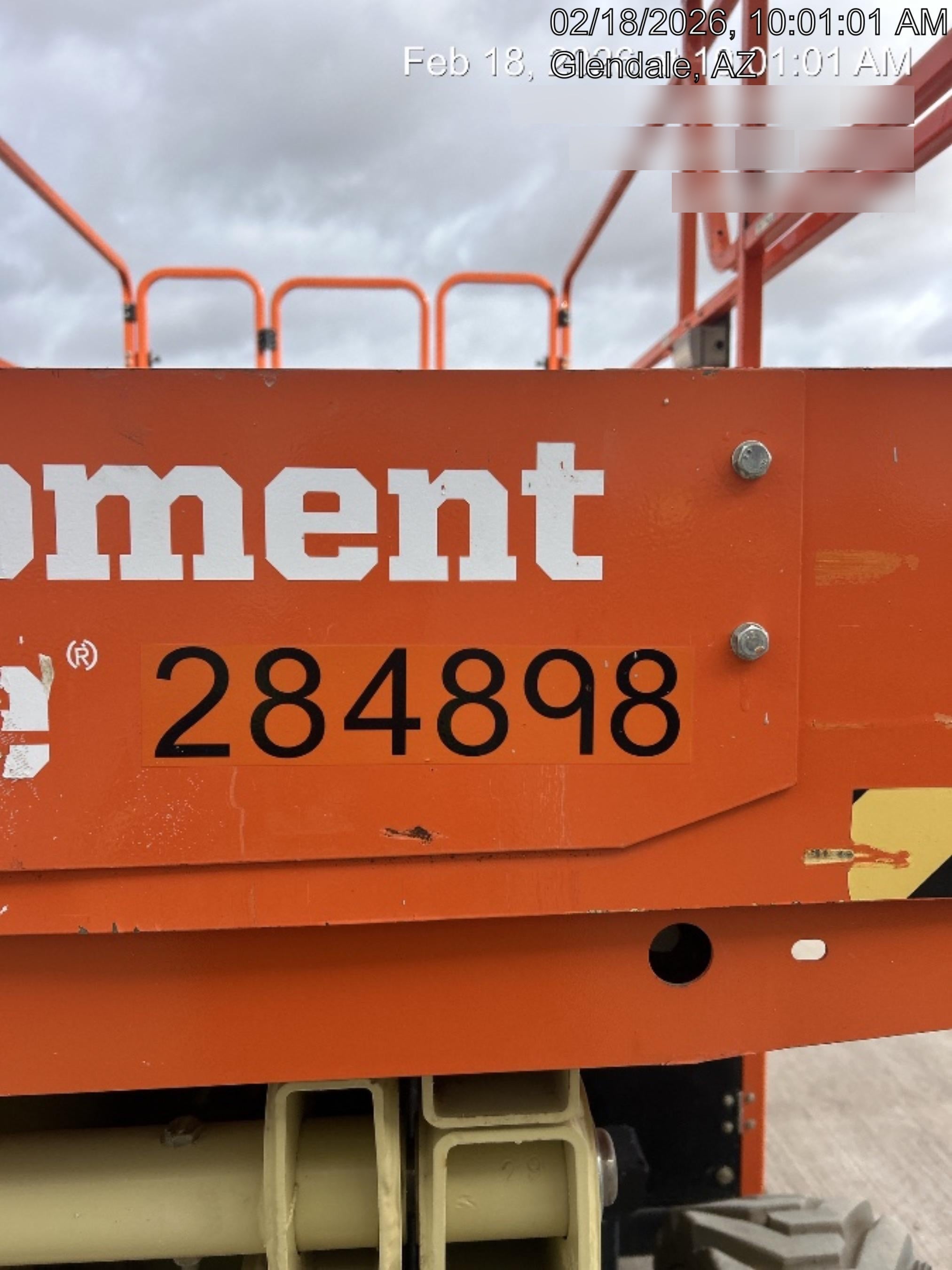 2022 JLG ERT4069