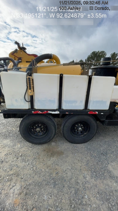 2023 Vac-Tron LP573XDT T4 Koehler Diesel Engine, 500 Gallon Debris Tank, x2 100 Gallon Water Tanks