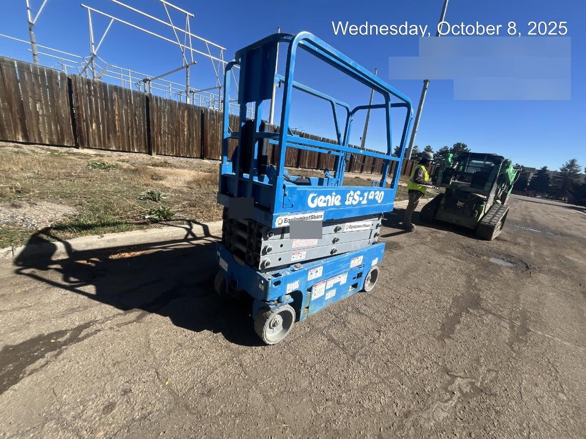 2018 Genie GS-1930 Genie GS-1930 w/Fixed Rail, Chain Entry