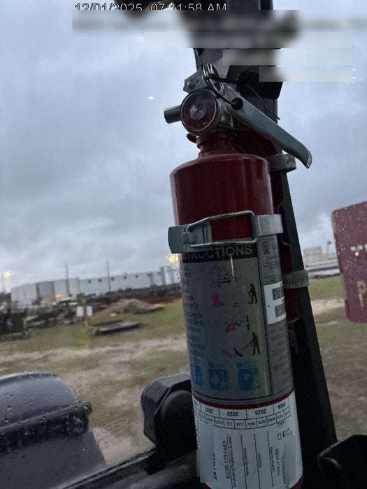 2018 Genie GTH-844 Genie GTH-844 w/Enclosed Cab w/HVAC, Work Lights, Solid Tires, Beacon, 60" Carriage and Forks