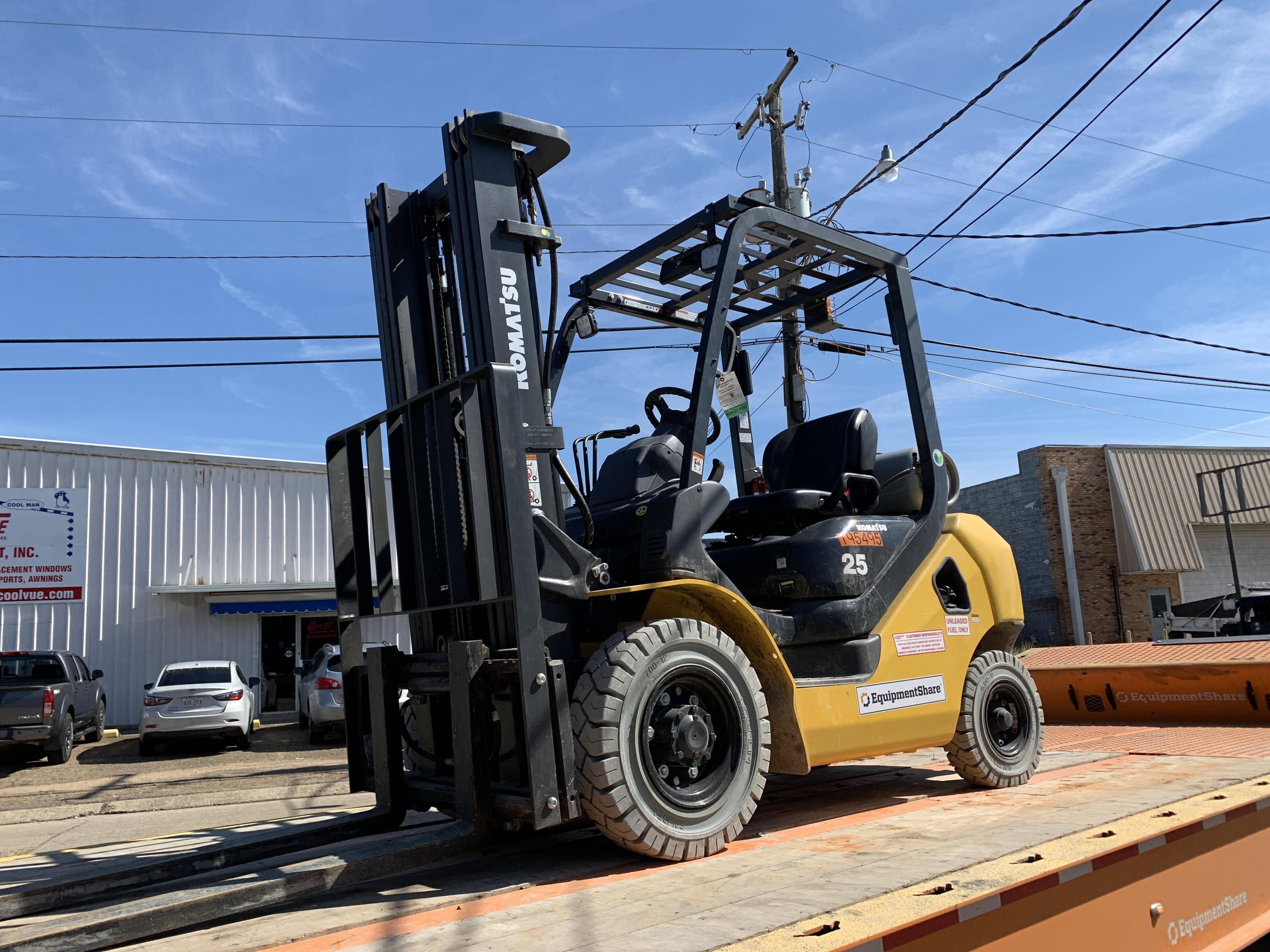 2021 KOMATSU FG25T-16