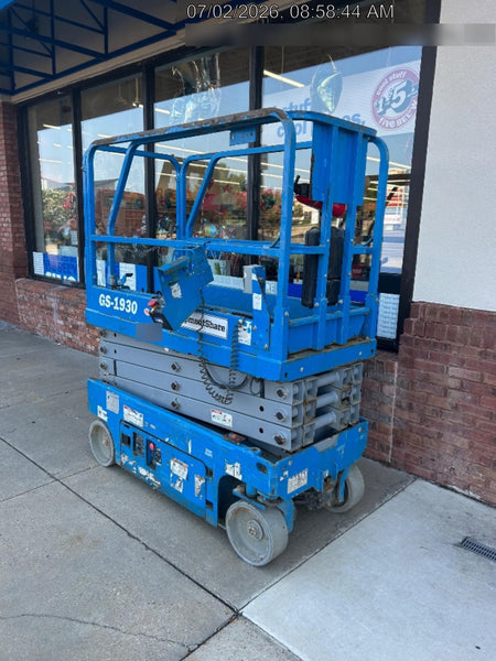 2019 Genie GS-1930 Fixed Rails with Chain Entry