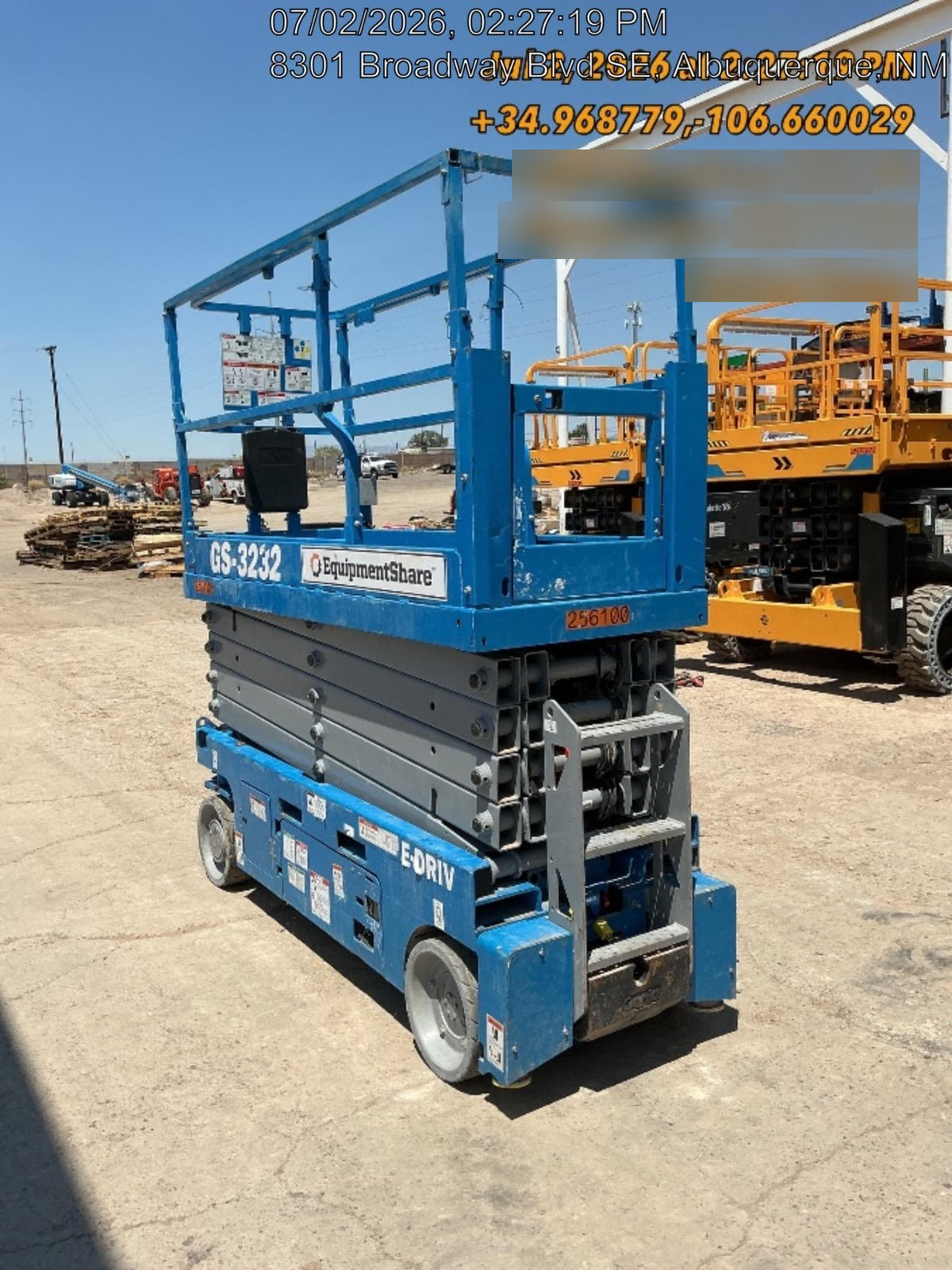 2022 GENIE GS-3232