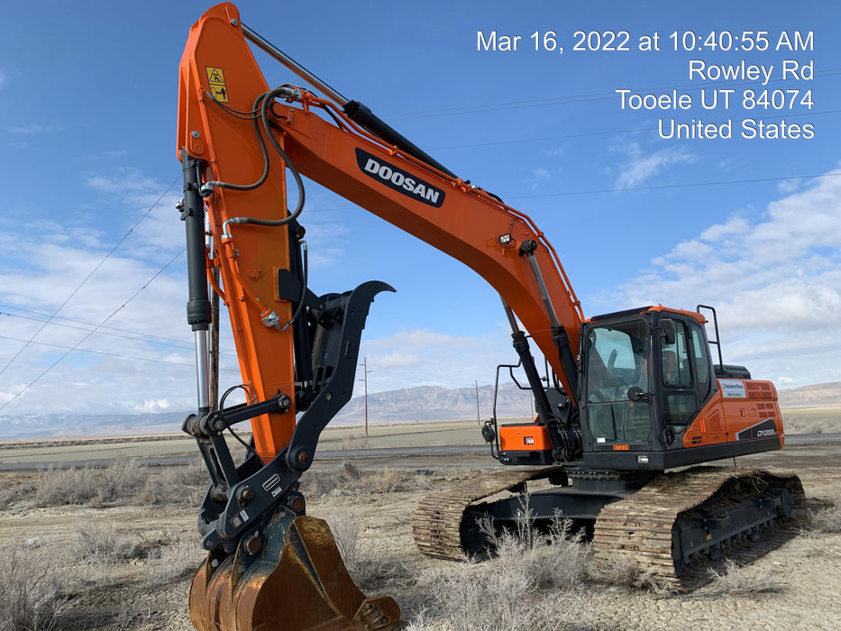 2020 DOOSAN DX255LC-5