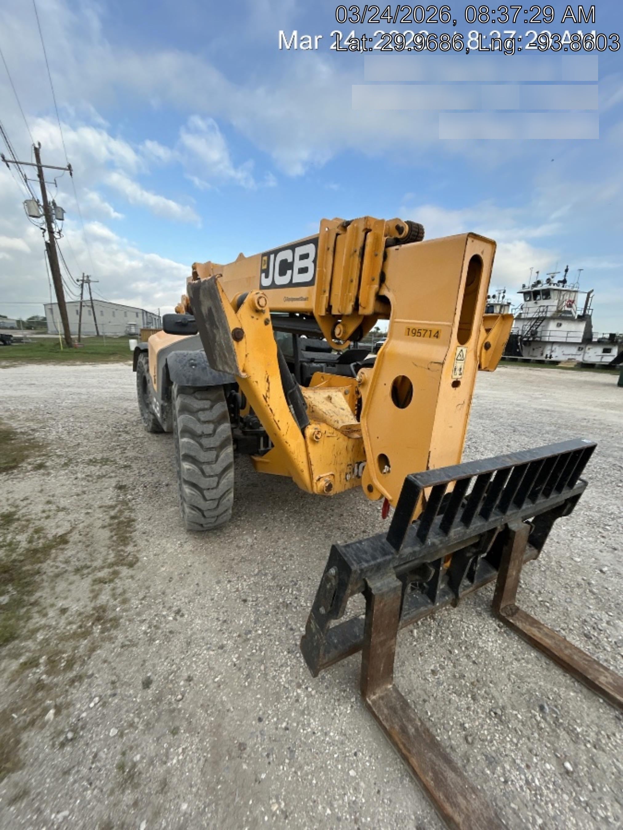 2021 JCB 510-56