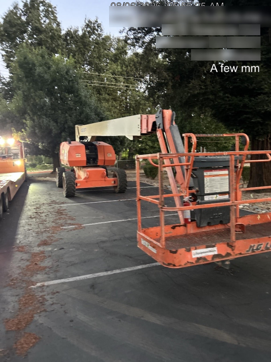 2019 JLG 860SJ