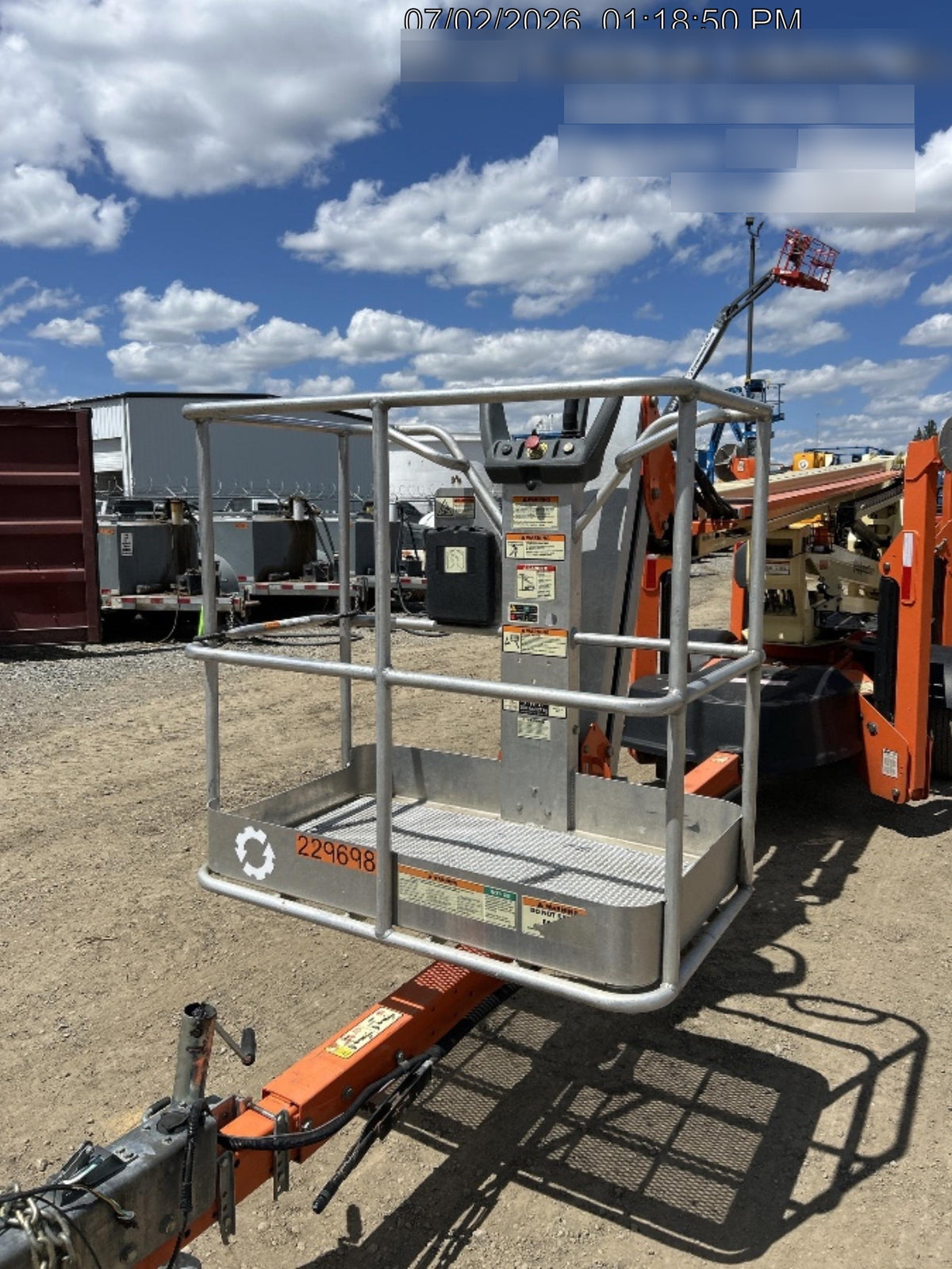 2022 JLG T500J
