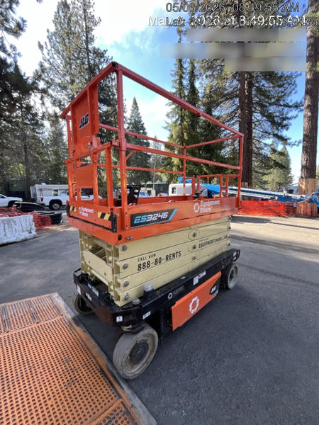2025 JLG ES3246