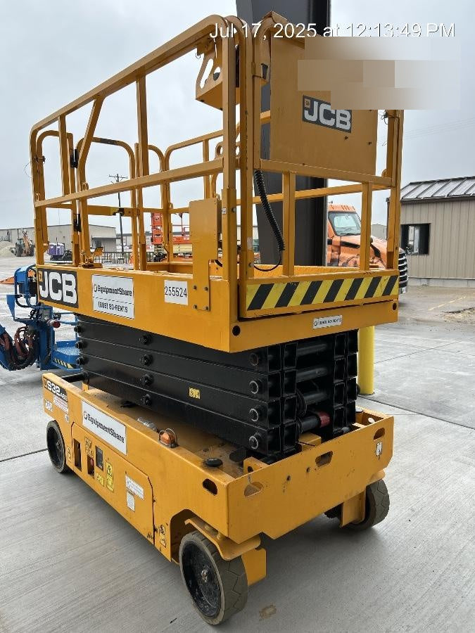 2022 JCB S3246E