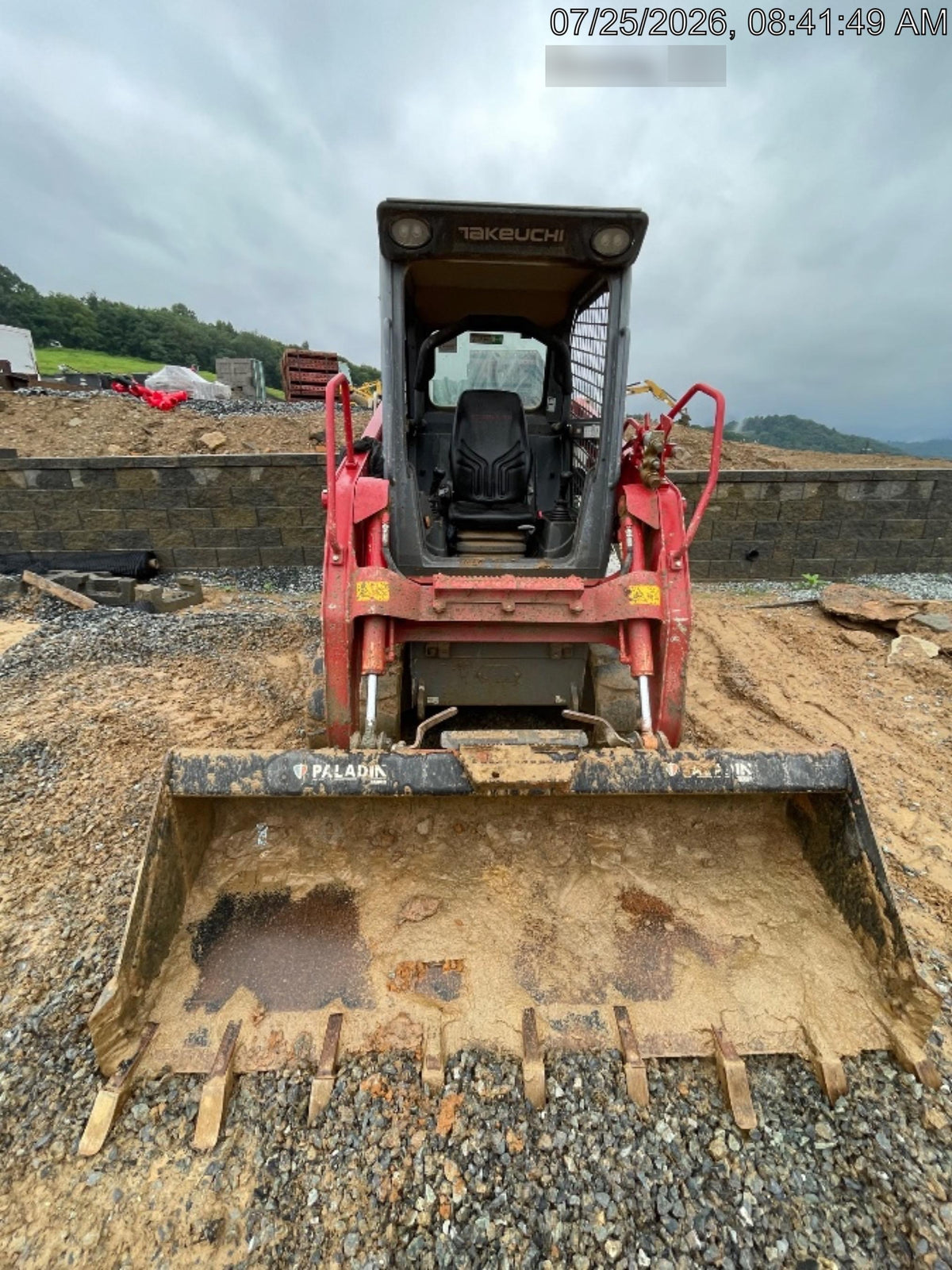 2023 TAKEUCHI TL8R2-R