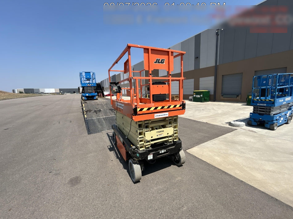 2021 JLG R3246