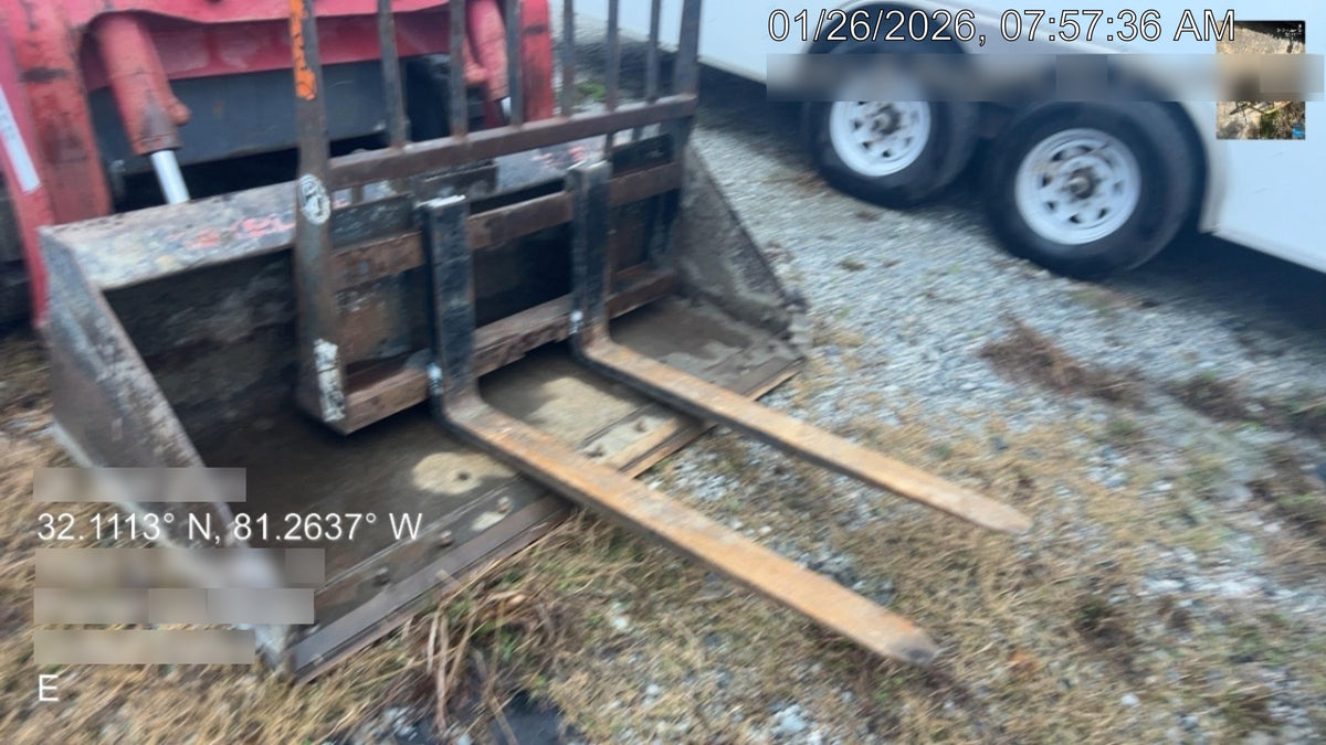 2019 ARROW MATERIAL HANDLING 60" Pallet Forks - Arrow