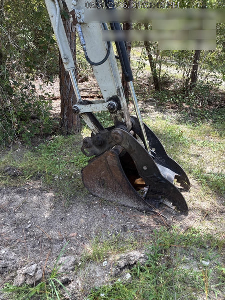 2023 TAKEUCHI TB250-2R