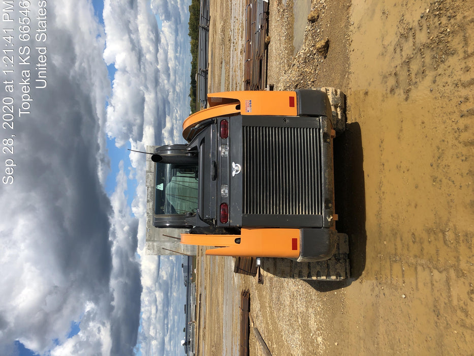 2020 Case TV450 761042 E-H Controls, 761031 ISO/H 2-Speed Controls, 761035 Performance Package Front Electric, 761206 Hydraulic Coupler, 761045 Cab Heat/AC, 761062 Air Ride Seat, 761201 HD Light Package, 761048 Engine Block Heater, 8500147 450mm (17.7 in.) 78" OTW Tracks