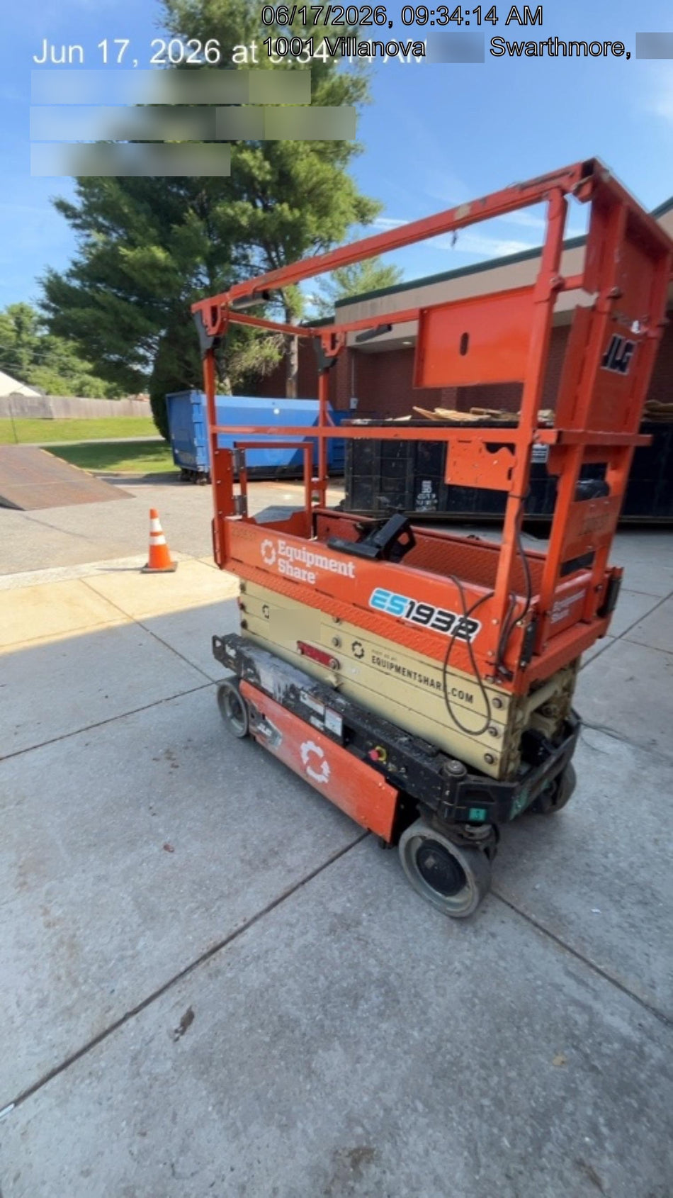 2022 JLG ES1932