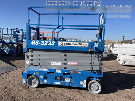 2022 GENIE GS-3232