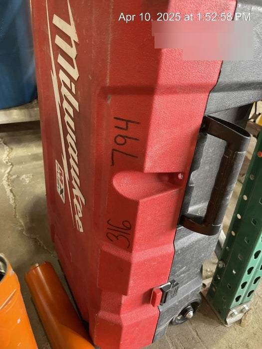 2023 MILWAUKEE MXF301-2CP