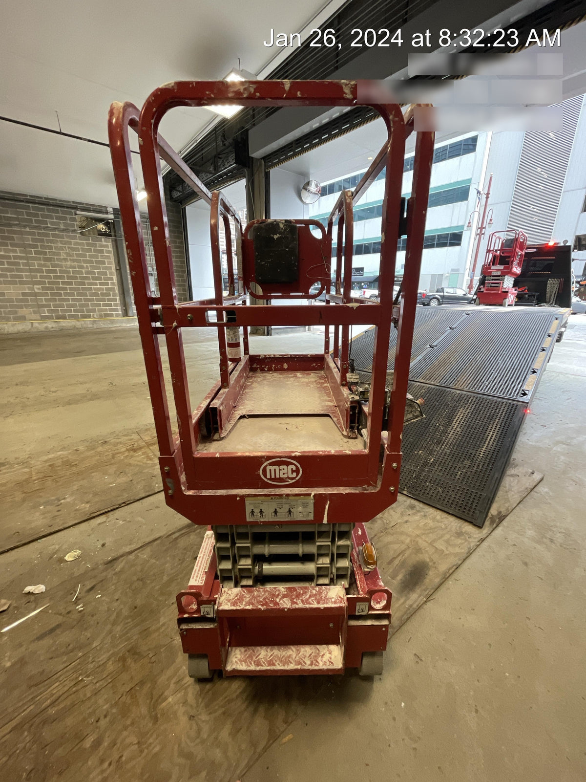 2019 MEC 1330SE MEC 1330SE w/ES Track Hardware, Full Extended 2 Year Warranty