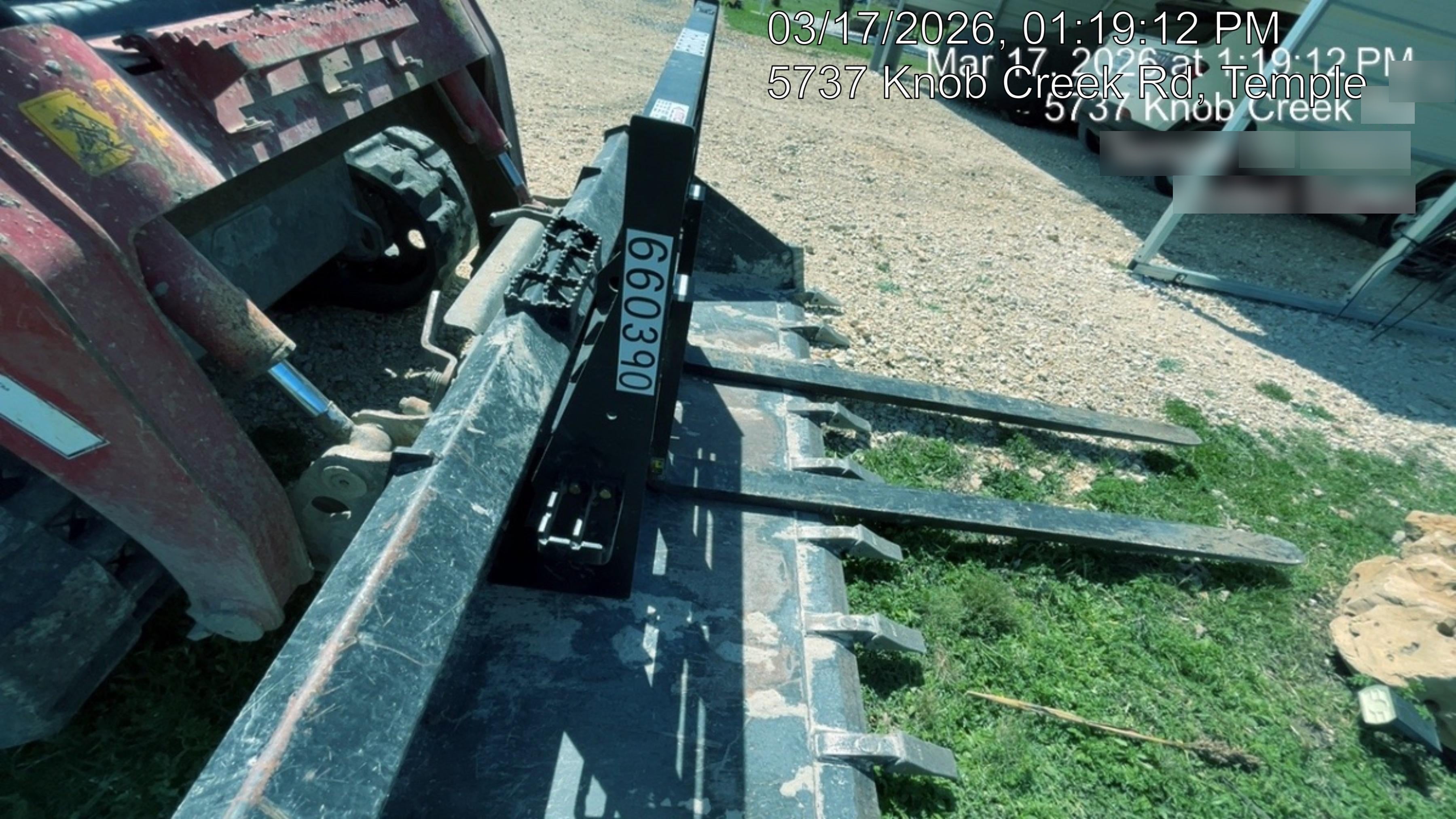 2026 ARROW MATERIAL HANDLING 48" Pallet Forks - Arrow