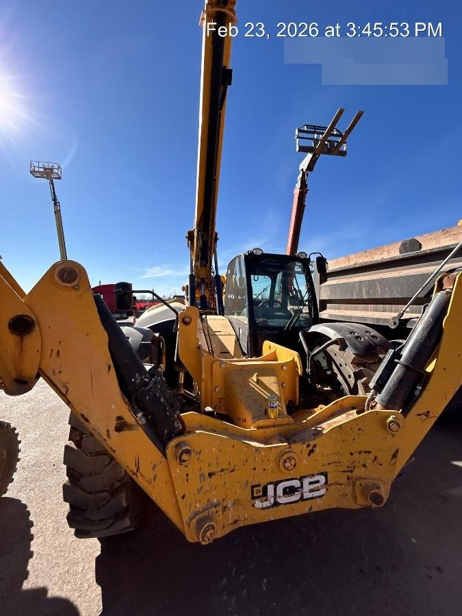 2021 JCB 512-56