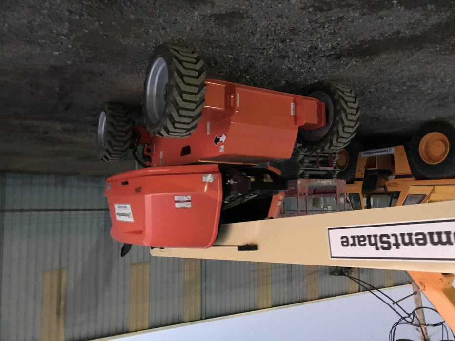 2019 JLG 660SJ