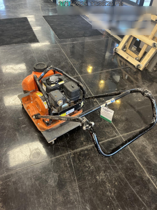 2022 Multiquip MVC88VTHW Plate Compactor, 20", w/Water Tank, Honda GX160