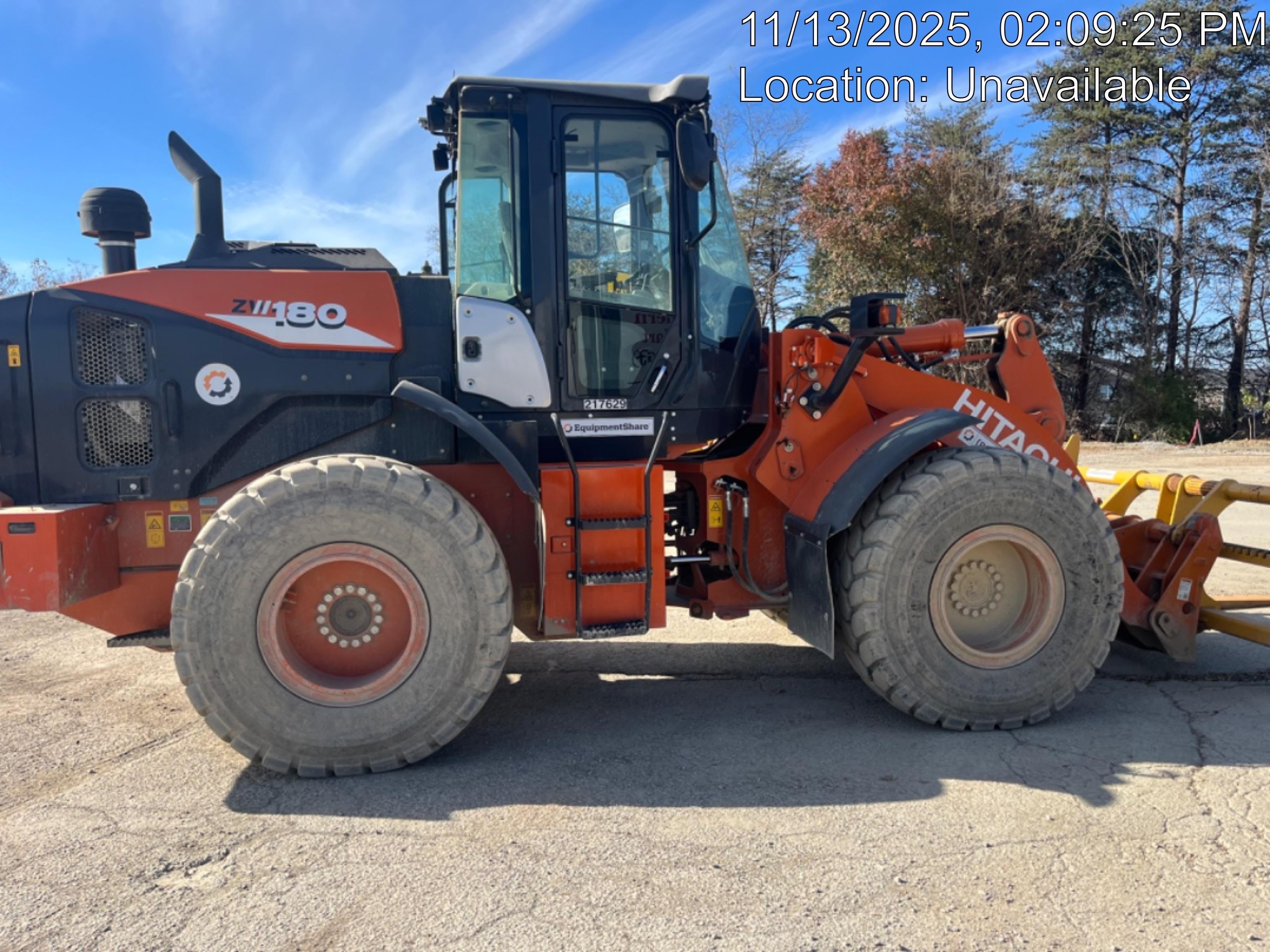 2022 HITACHI ZW180-6