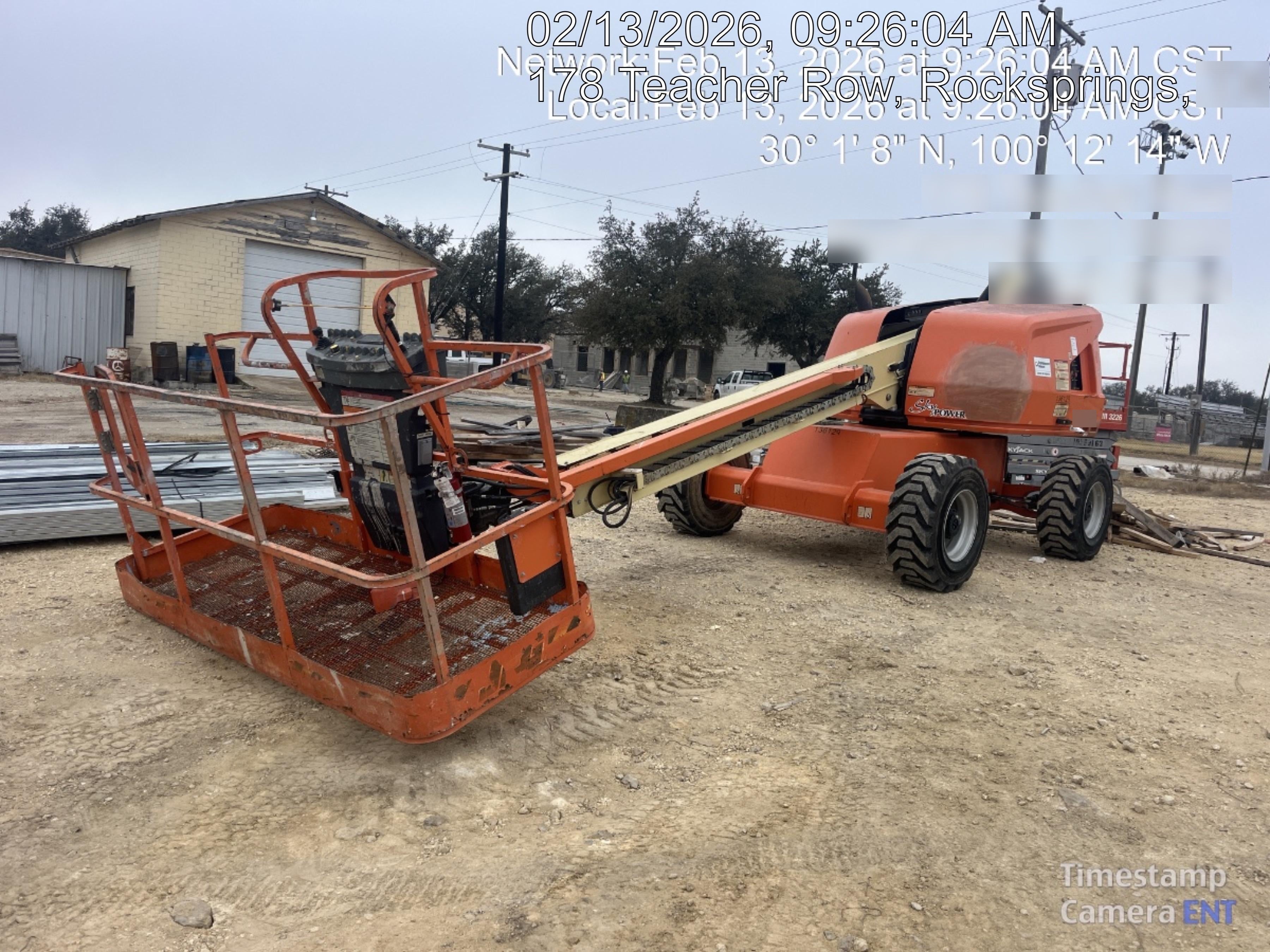 2021 JLG 400S