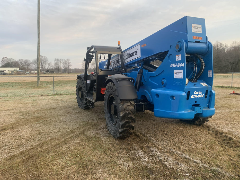 2020 GENIE GTH-844