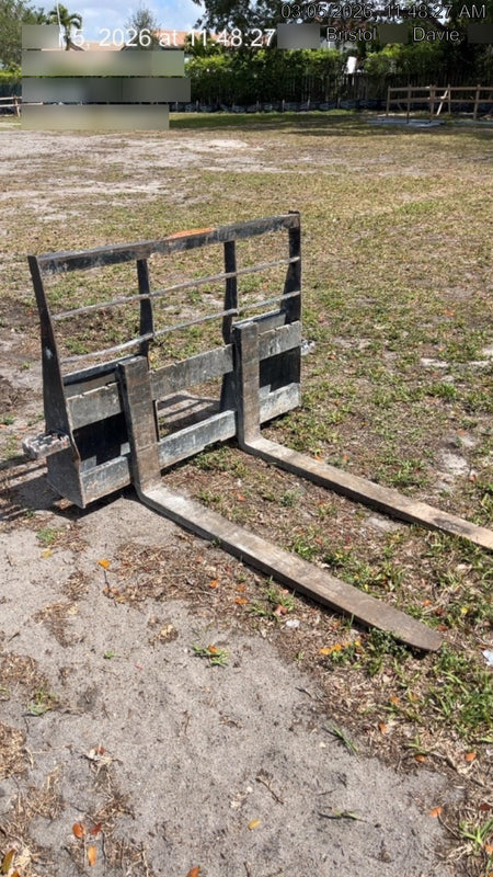 2022 ARROW MATERIAL HANDLING 48" Pallet Forks - Arrow