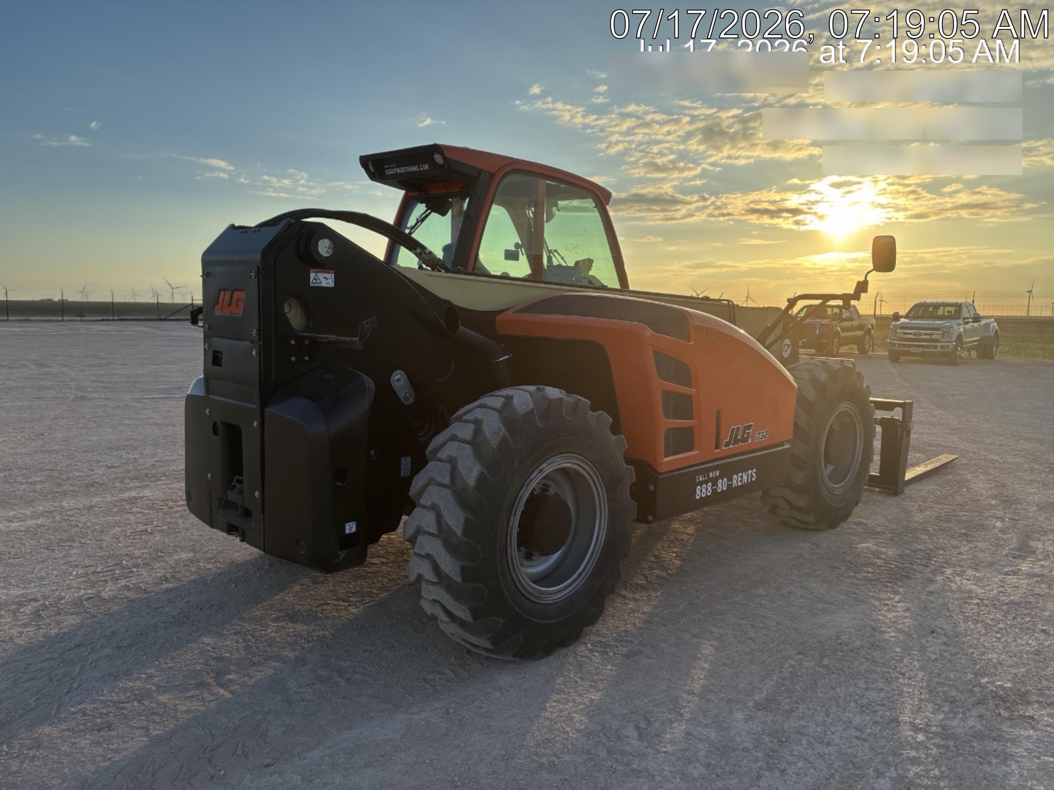 2026 JLG 1732