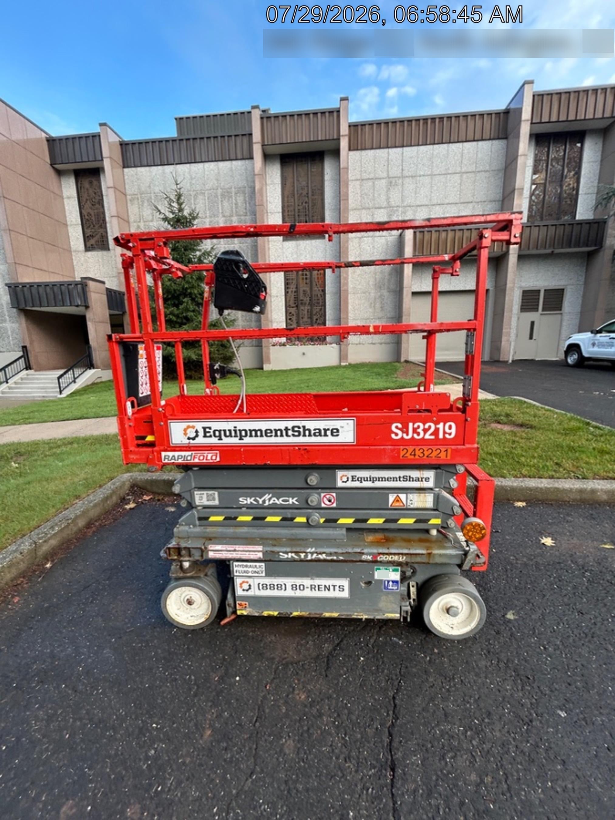 2022 SKYJACK SJ3219
