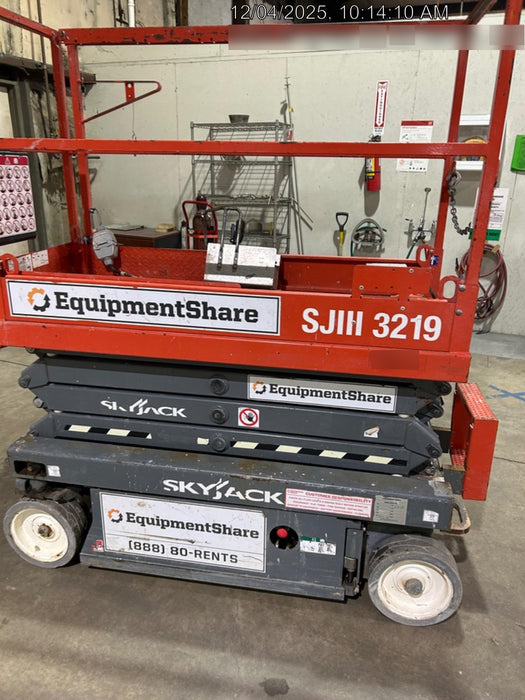 2019 Skyjack SJIII-3219 Standard Options, Trojan Batteries