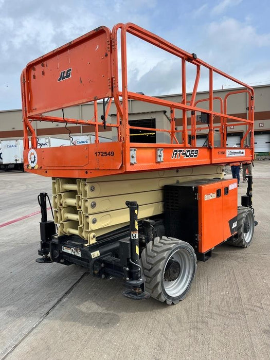 2021 JLG RT4069