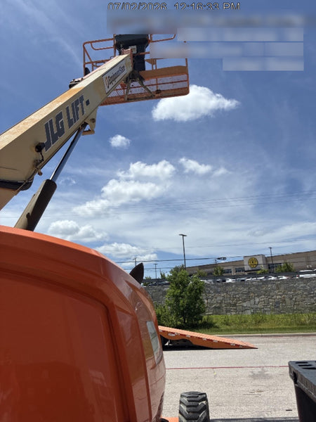 2019 JLG 400S
