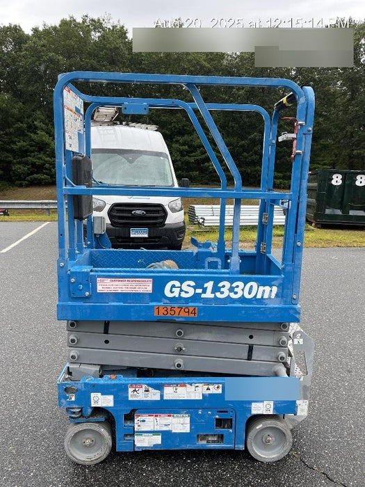 2021 GENIE GS-1330m