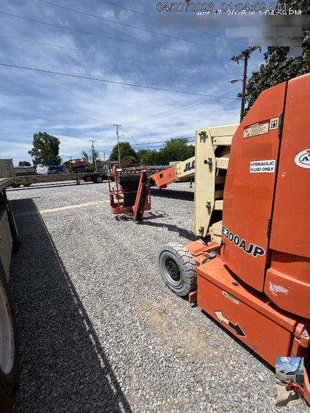 2019 JLG E300AJP