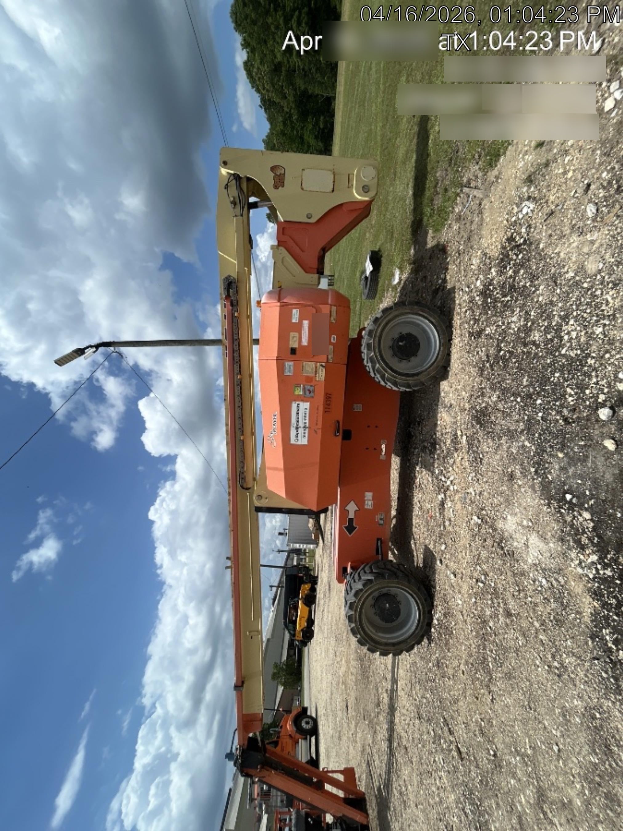 2021 JLG 800AJ