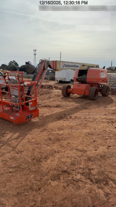 2019 JLG 660SJ