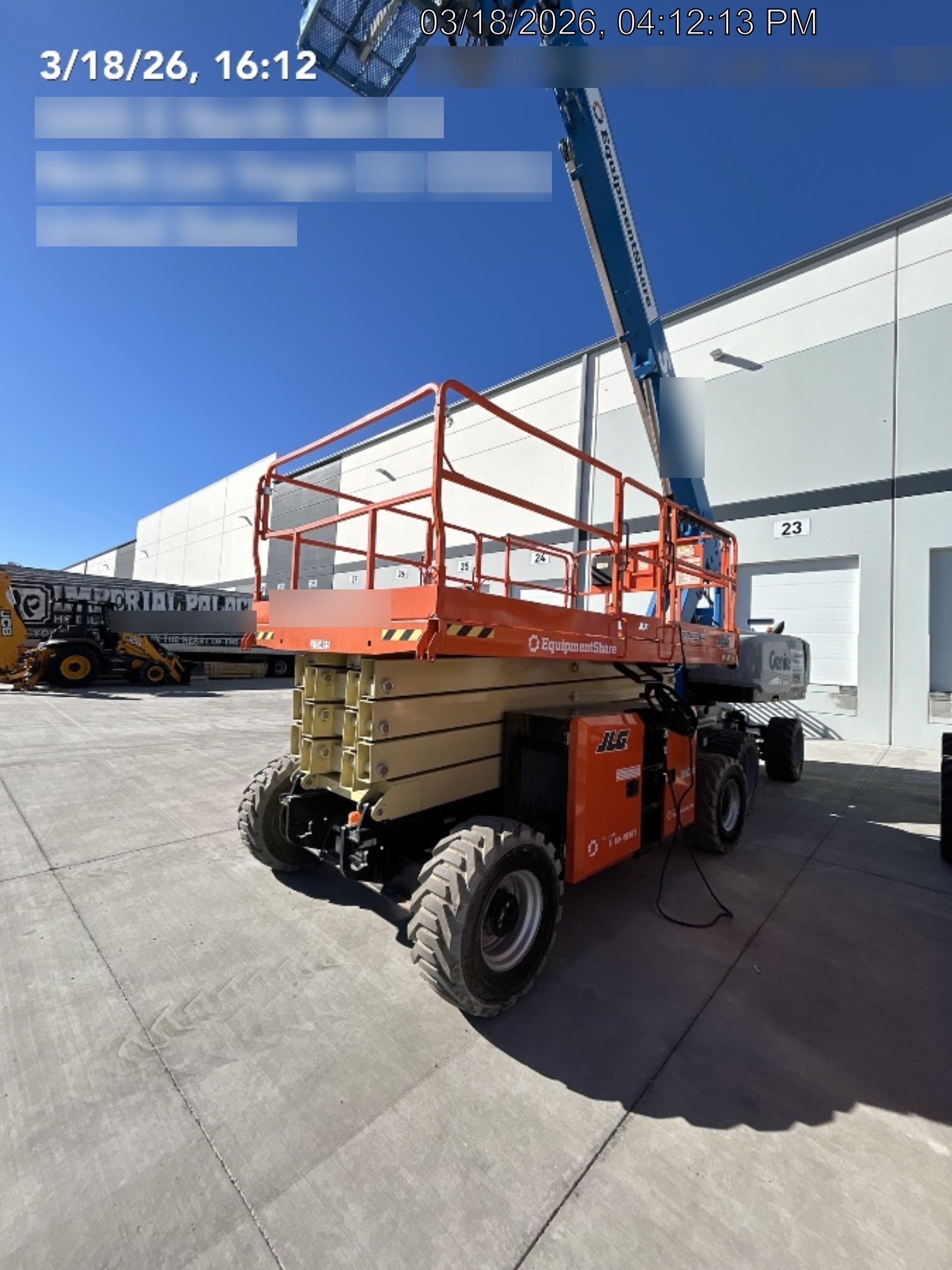 2023 JLG RT4394