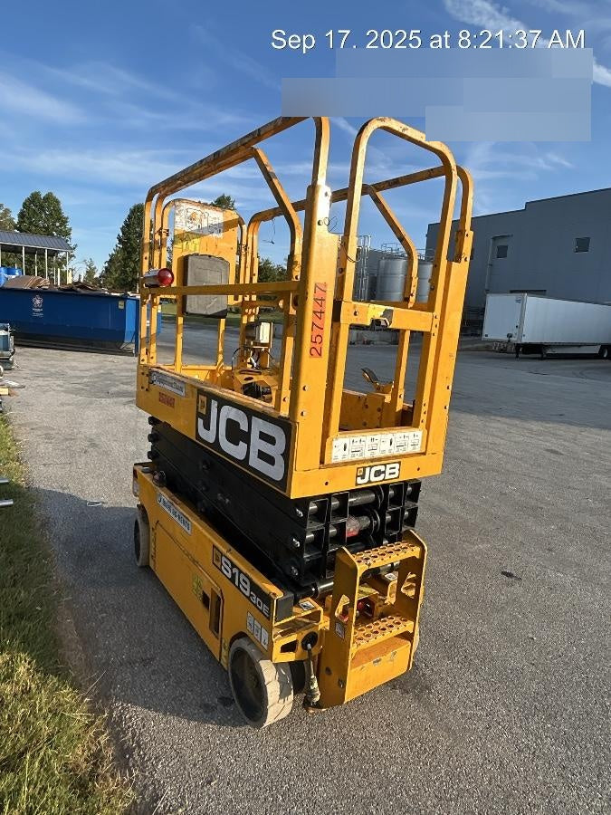 2022 JCB S1930E