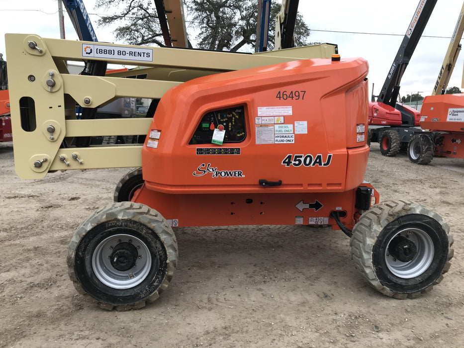 2019 JLG 450AJ