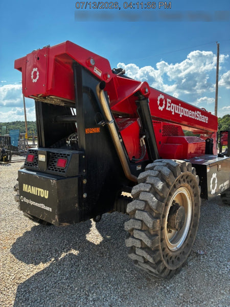 2022 JLG 1075