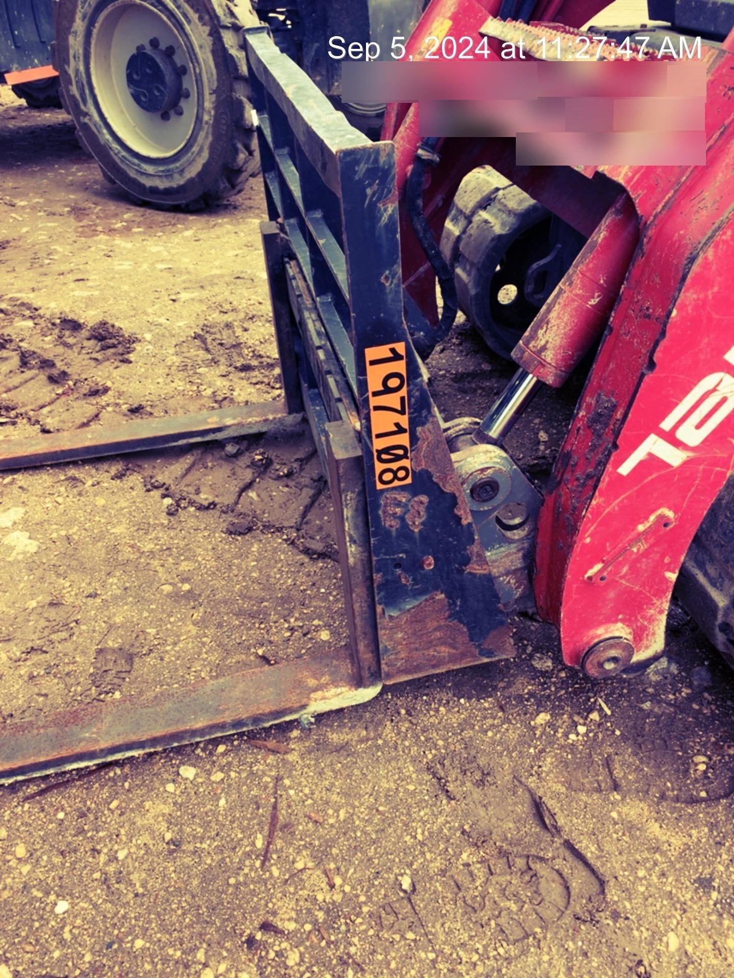 2021 ARROW MATERIAL HANDLING 60" Pallet Forks