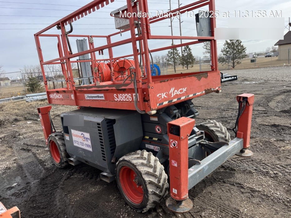 2016 SKYJACK SJ6826 RT
