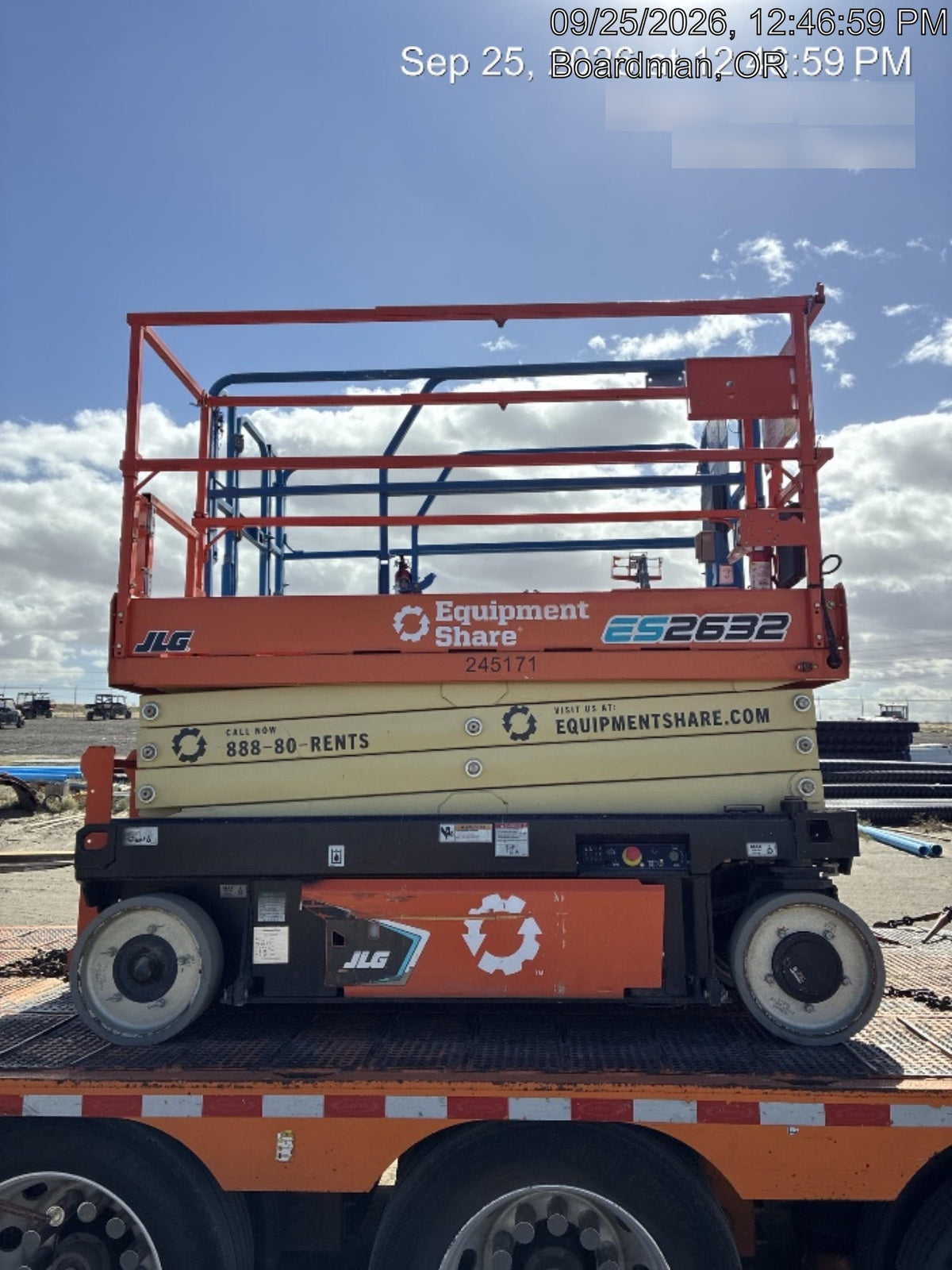 2022 JLG ES2632