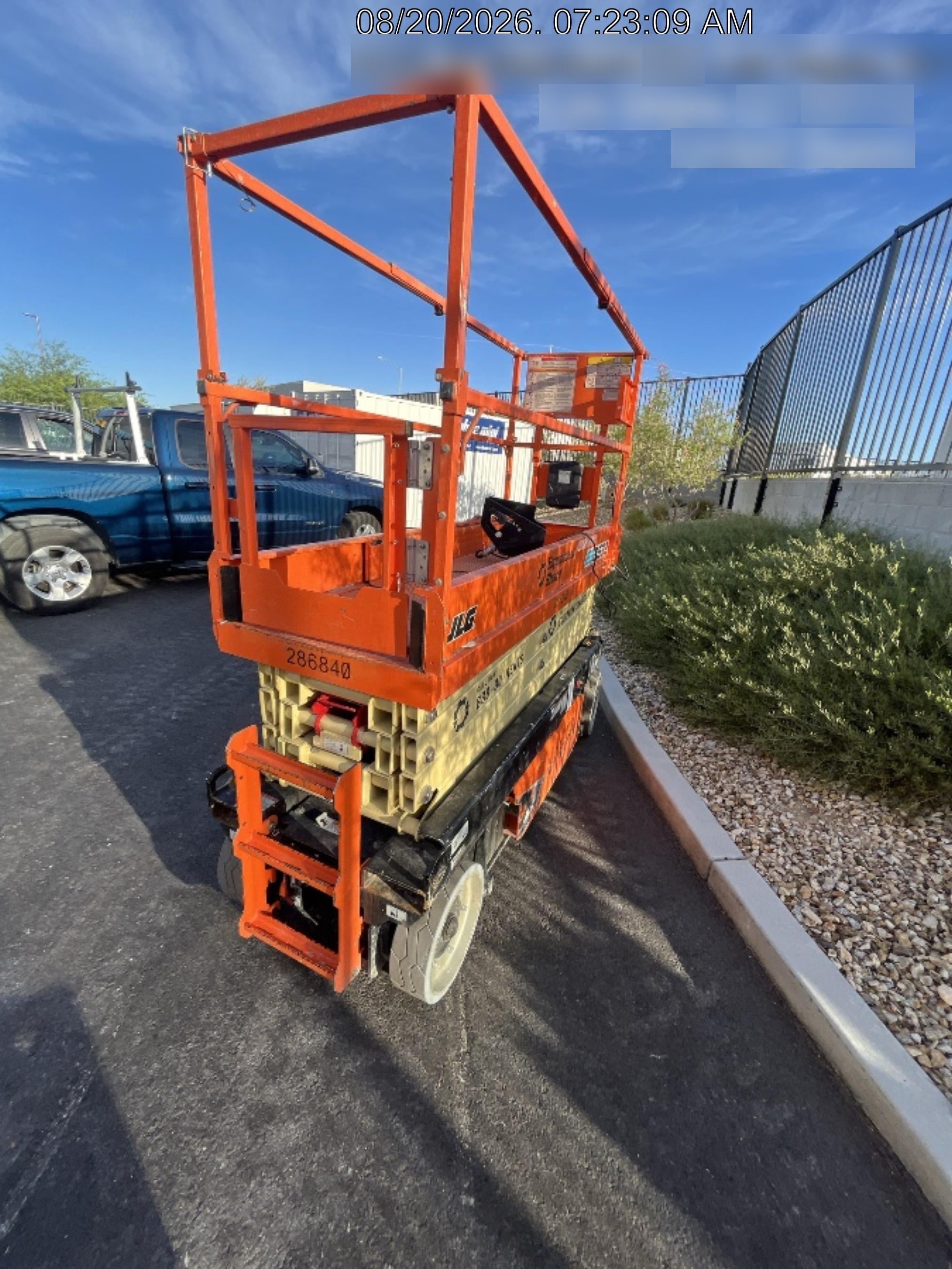 2022 JLG ES2632